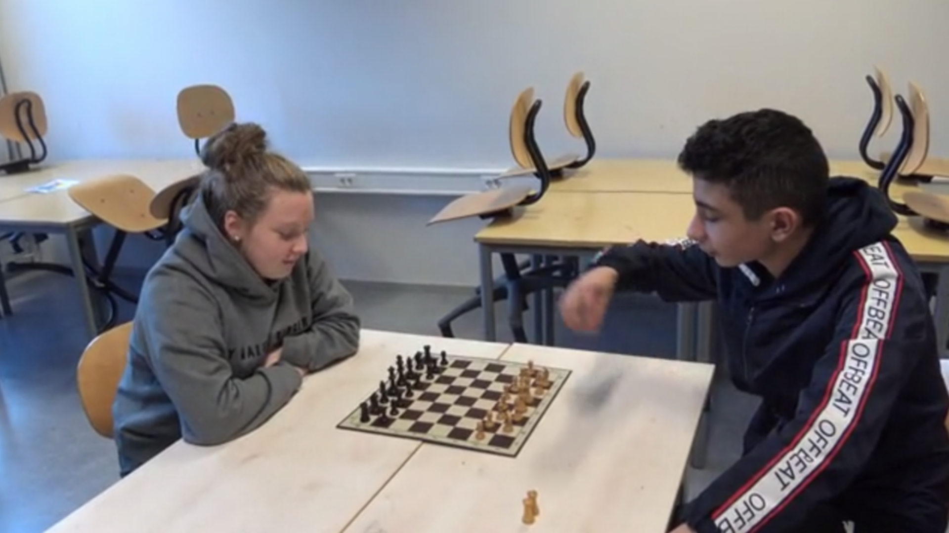 Hvem kan slå Shadi i sjakk?